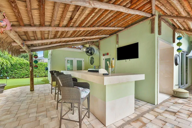 $1,899,900 | 19060 Southeast Kokomo Lane, Jupiter, FL 33458