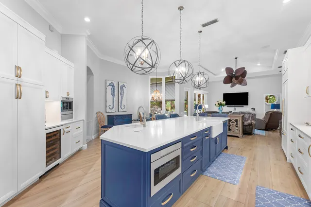 $1,899,900 | 19060 Southeast Kokomo Lane, Jupiter, FL 33458