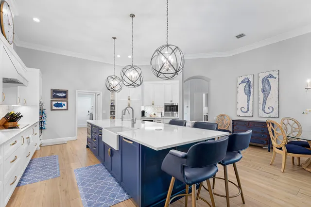 $1,899,900 | 19060 Southeast Kokomo Lane, Jupiter, FL 33458