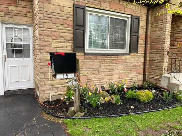 $287,500 | 15 Pleasant Street, Cheektowaga, NY 14225