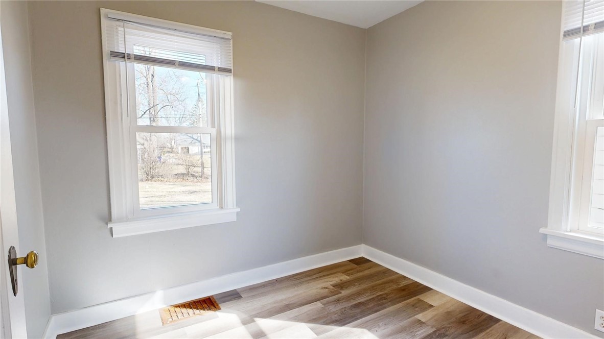 3324 East Fulton Avenue Decatur, IL 62521 - Photo 12 of 19