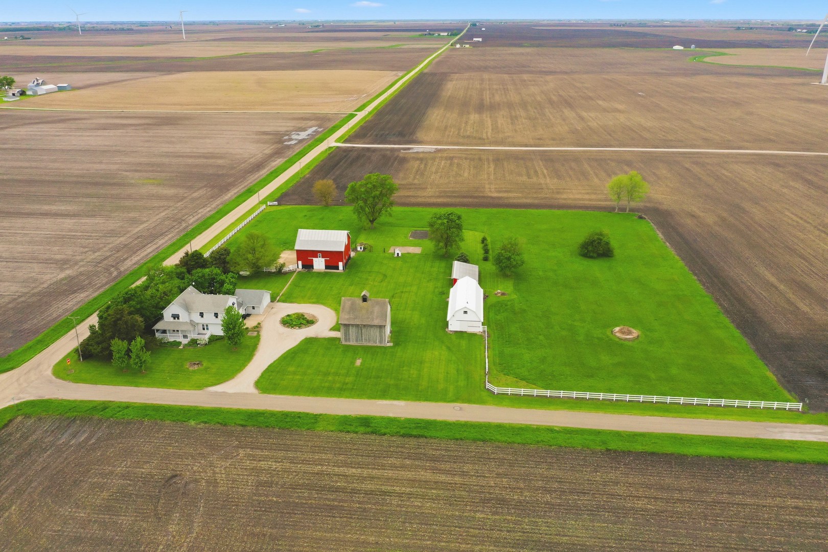 303-2900e County Road Rutland, IL 61358 - Photo 2 of 42