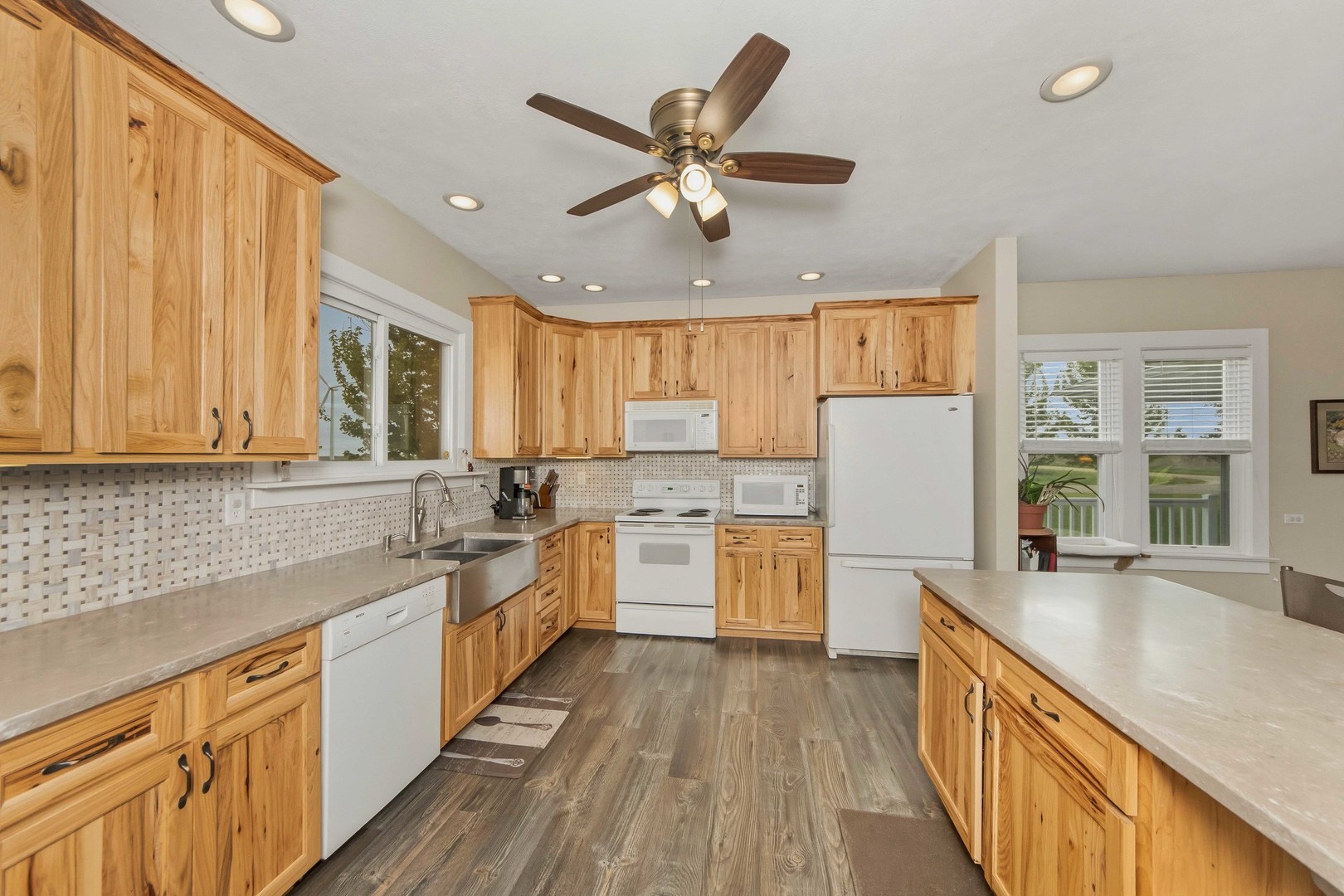 303-2900e County Road Rutland, IL 61358 - Photo 9 of 42