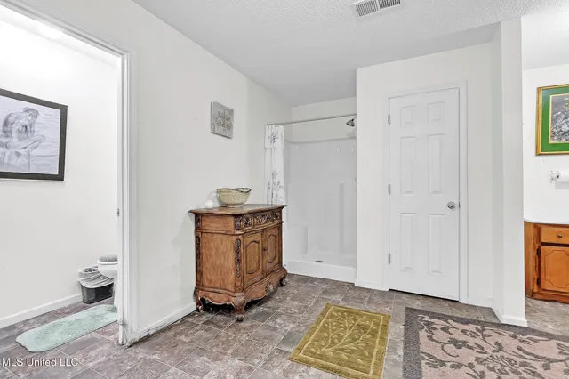 $290,000 | 70 Harris Chapel Road, Senatobia, MS 38668