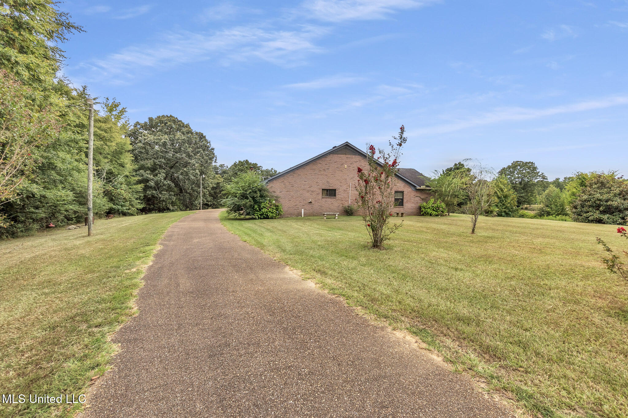70 Harris Chapel Road Senatobia, MS 38668 - Photo 3 of 33 IMG_3461