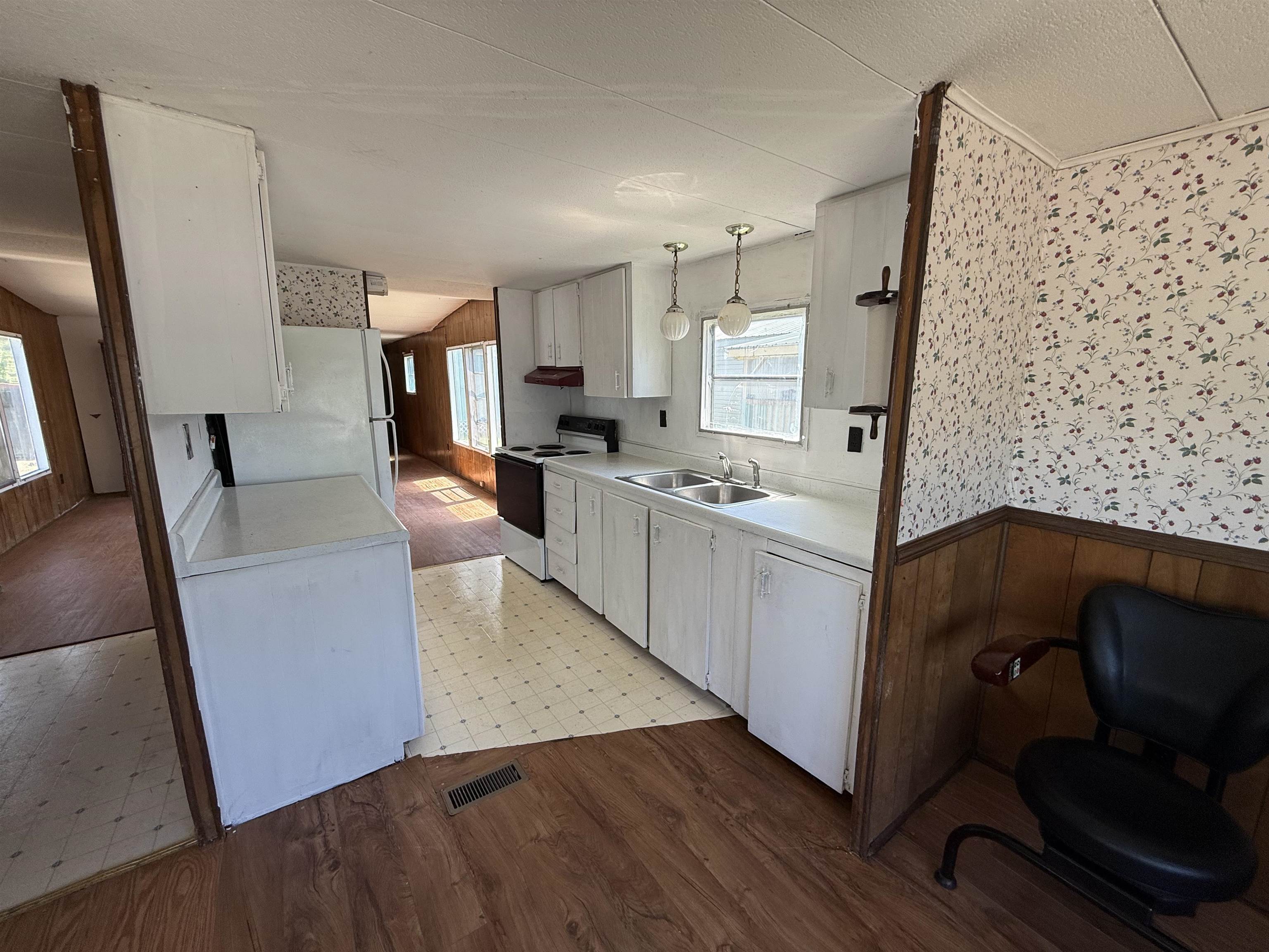 136 7th Street Colchester, VT 05446 - Photo 30 of 52