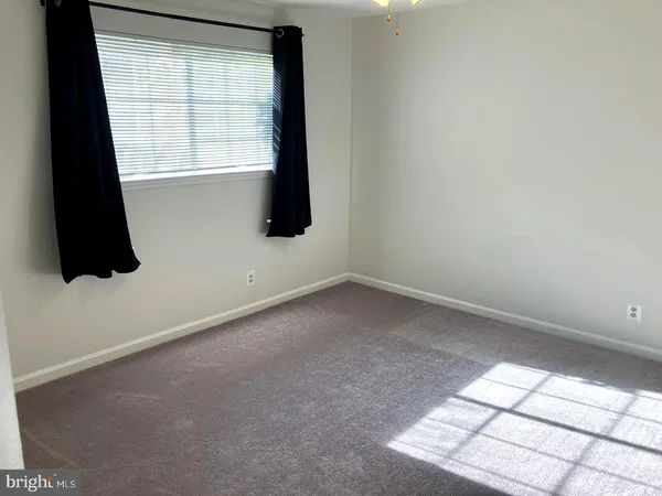 $2,500 | 10713 Hampton Mill Terrace, Unit 100, North Bethesda, MD 20852