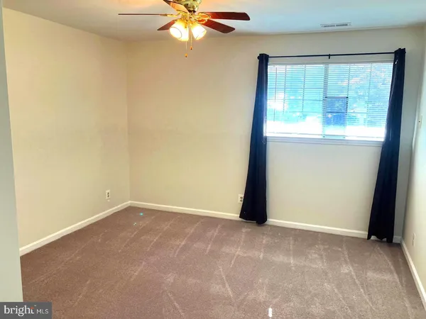 $2,500 | 10713 Hampton Mill Terrace, Unit 100, North Bethesda, MD 20852