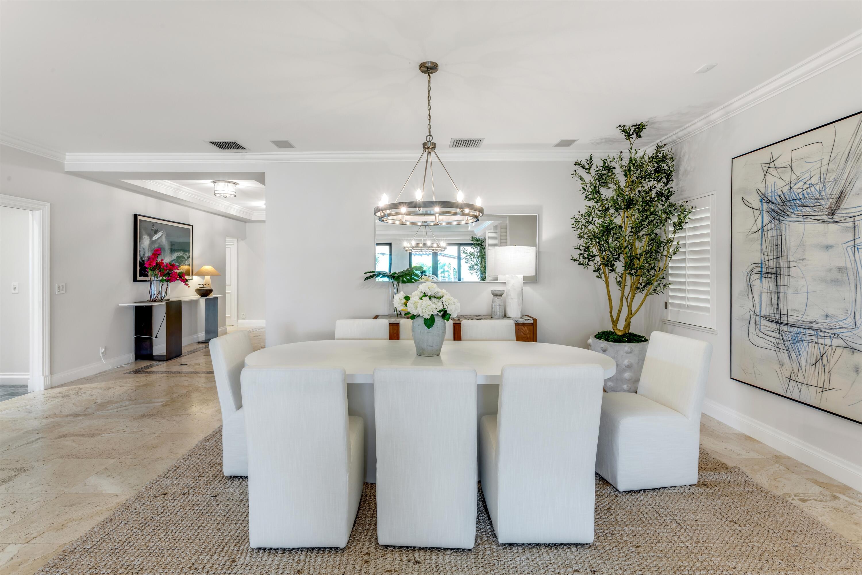 5833 North Ocean Boulevard, Unit D2 Ocean Ridge, FL 33435 - Photo 11 of 59 DINING_STRAIT_TO_FRONT