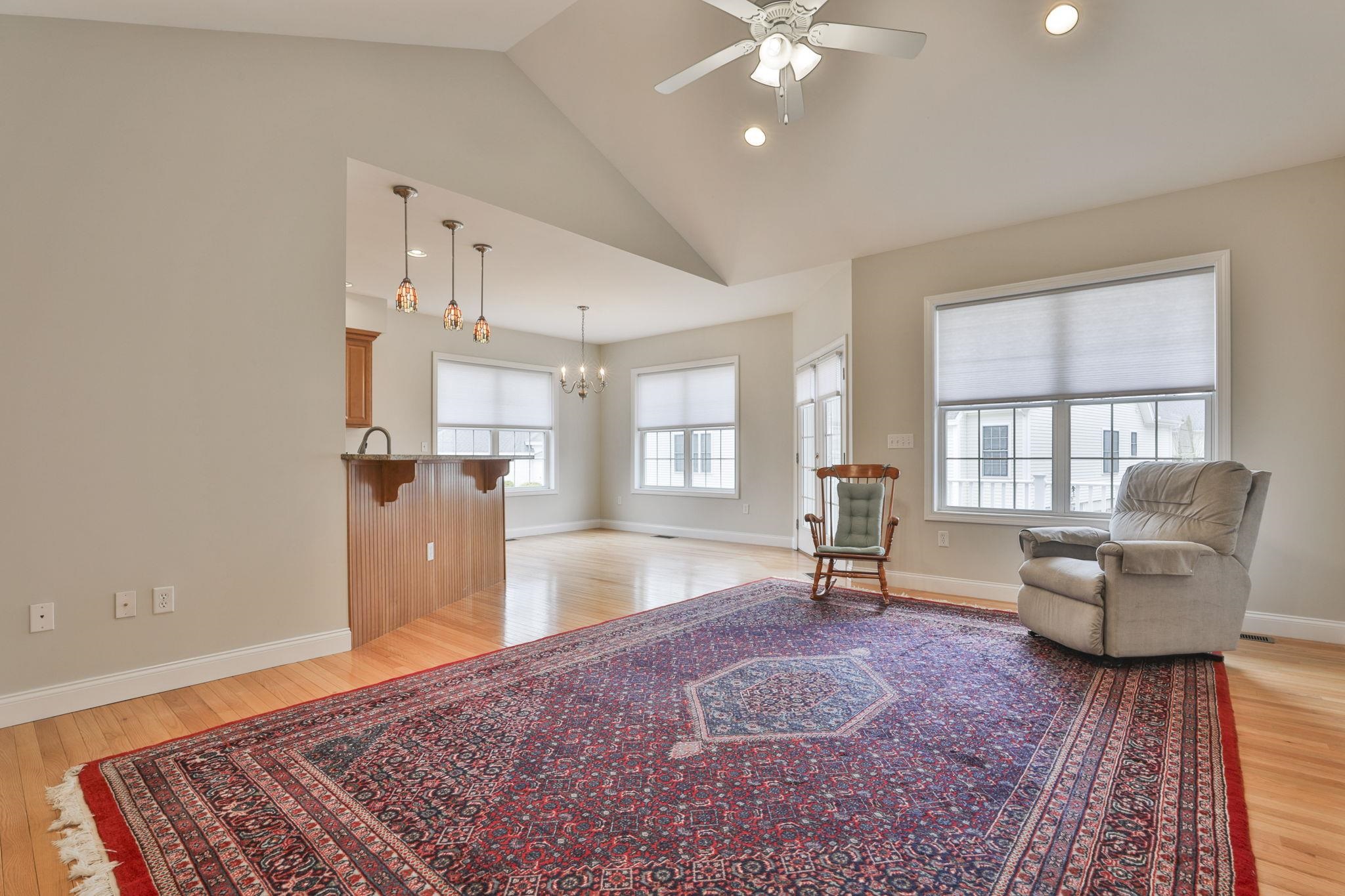 3 Plummer Drive Londonderry, NH 03053 - Photo 2 of 34