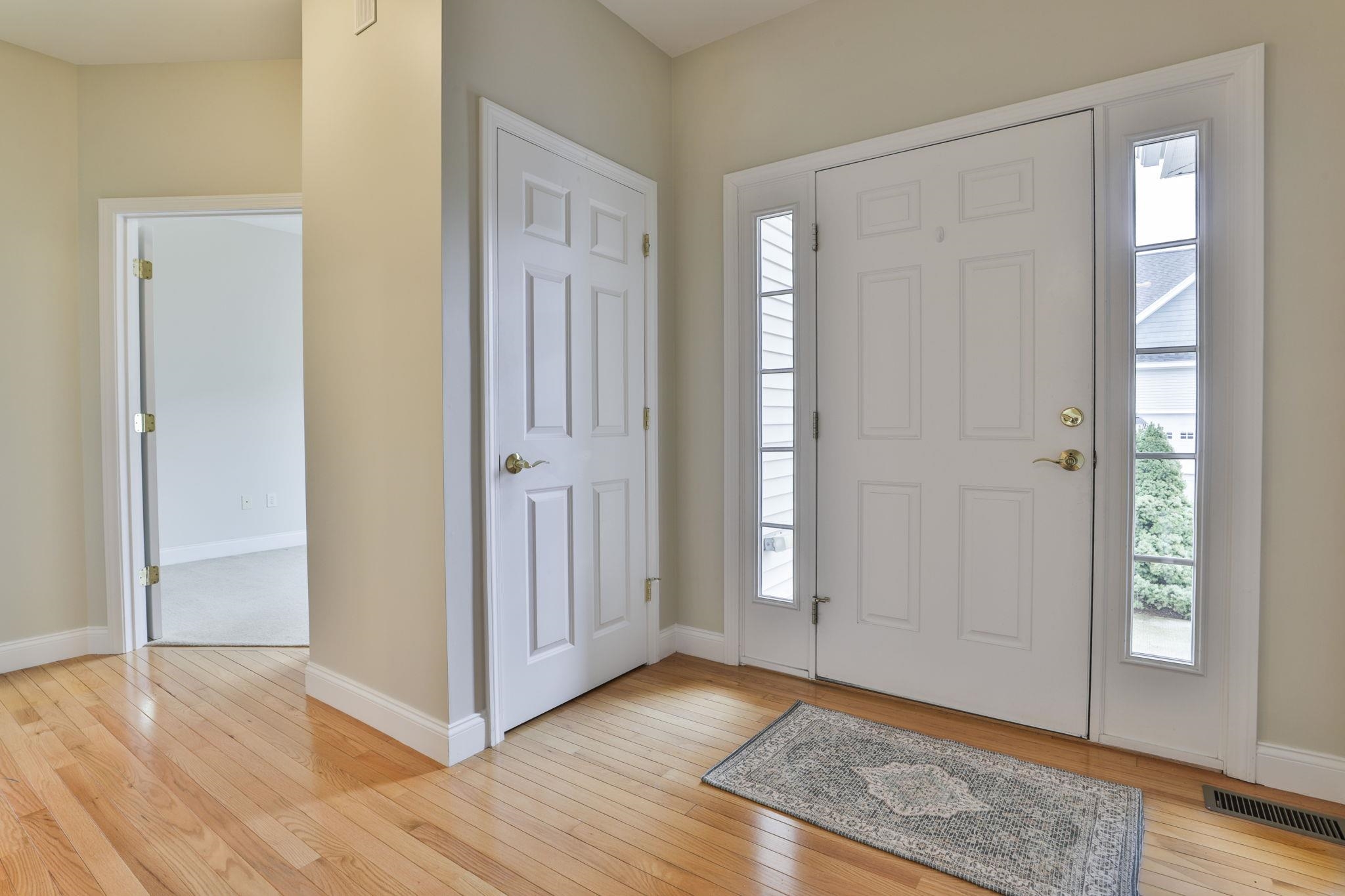 3 Plummer Drive Londonderry, NH 03053 - Photo 7 of 34