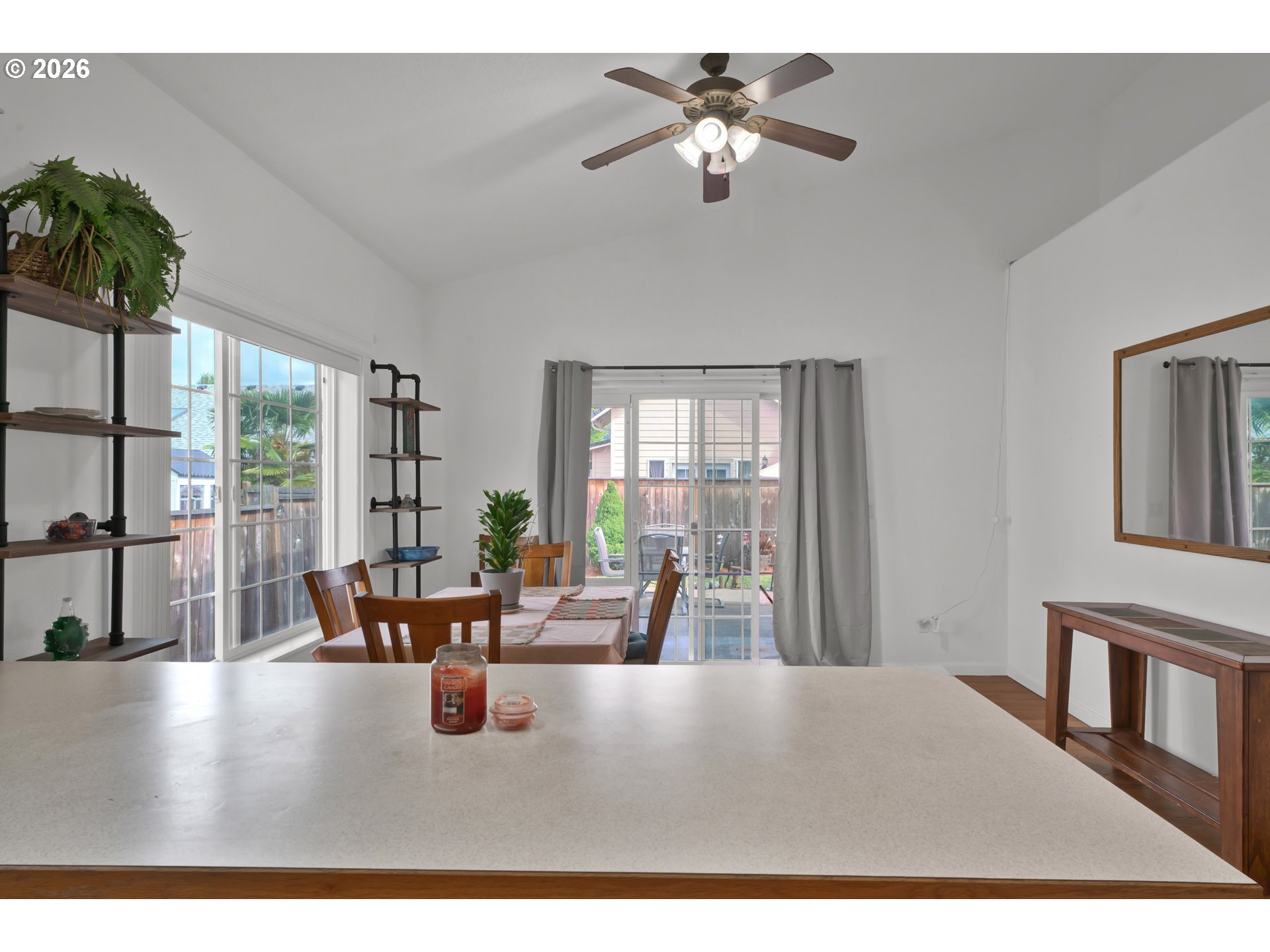 3392 Falcon Drive Springfield, OR 97477 - Photo 15 of 46