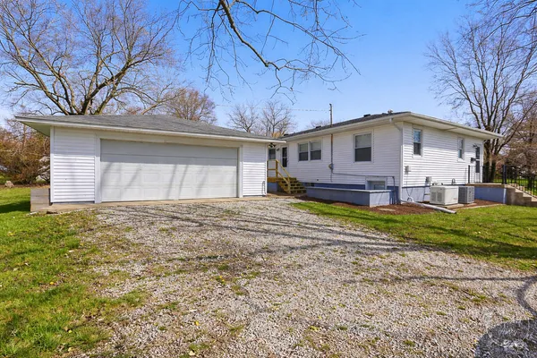 $259,900 | 410 South Chicago Street, Rossville, IL 60963
