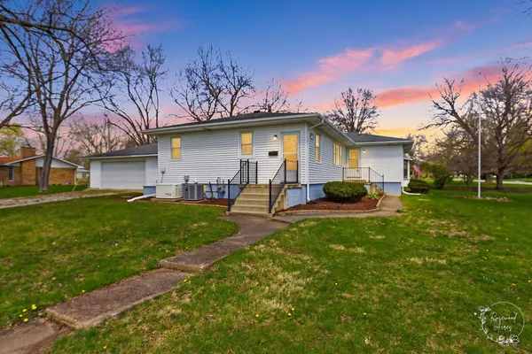 $259,900 | 410 South Chicago Street, Rossville, IL 60963