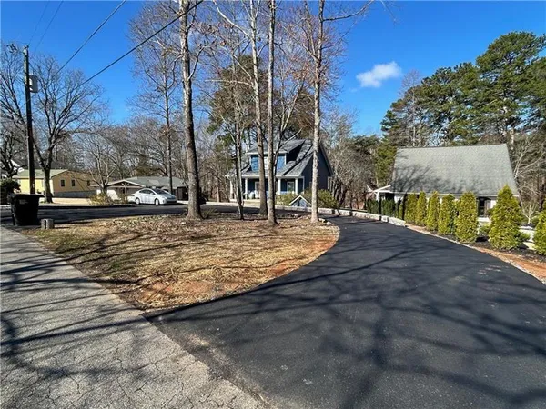 $5,900 | 4060 R Merritt Drive, Cumming, GA 30041