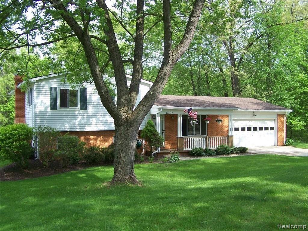 5397 Brady Road Howell, MI 48843 - Photo 1 of 28 SITS ON 11 AC. W/ 3-5 STALL BARN