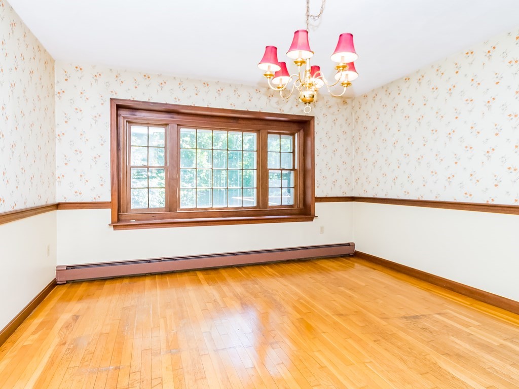 27 Gunnison Road Boxford, MA 01921 - Photo 13 of 40