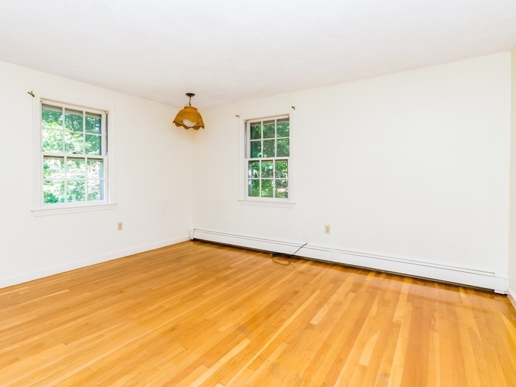 27 Gunnison Road Boxford, MA 01921 - Photo 29 of 40