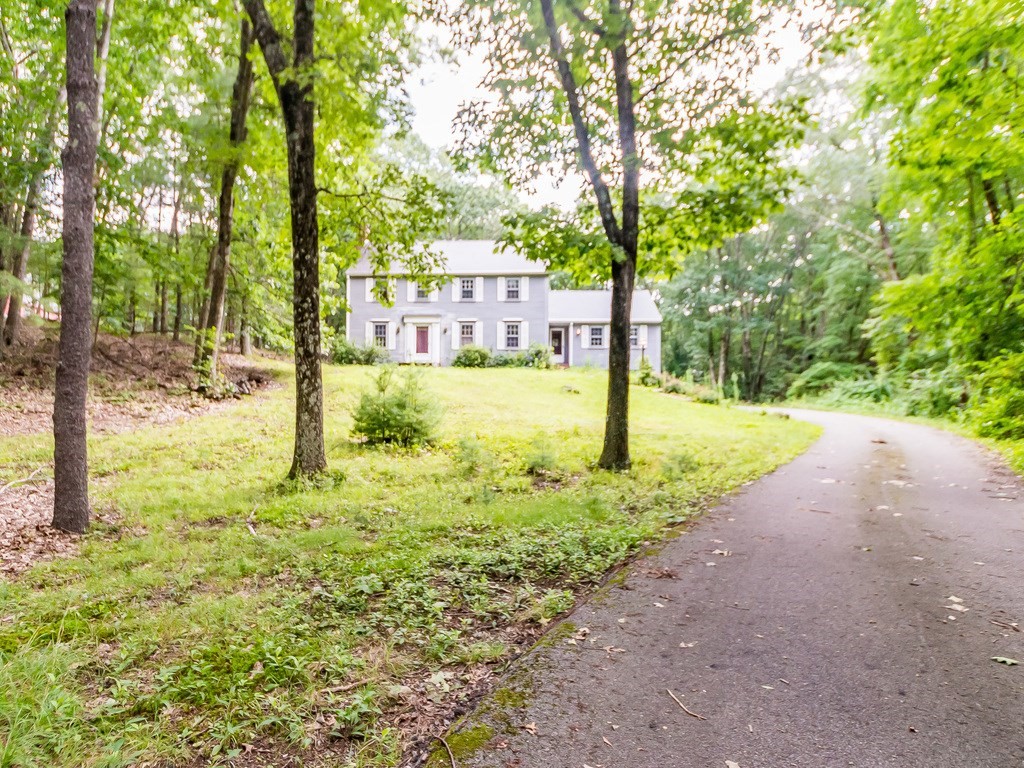 27 Gunnison Road Boxford, MA 01921 - Photo 5 of 40