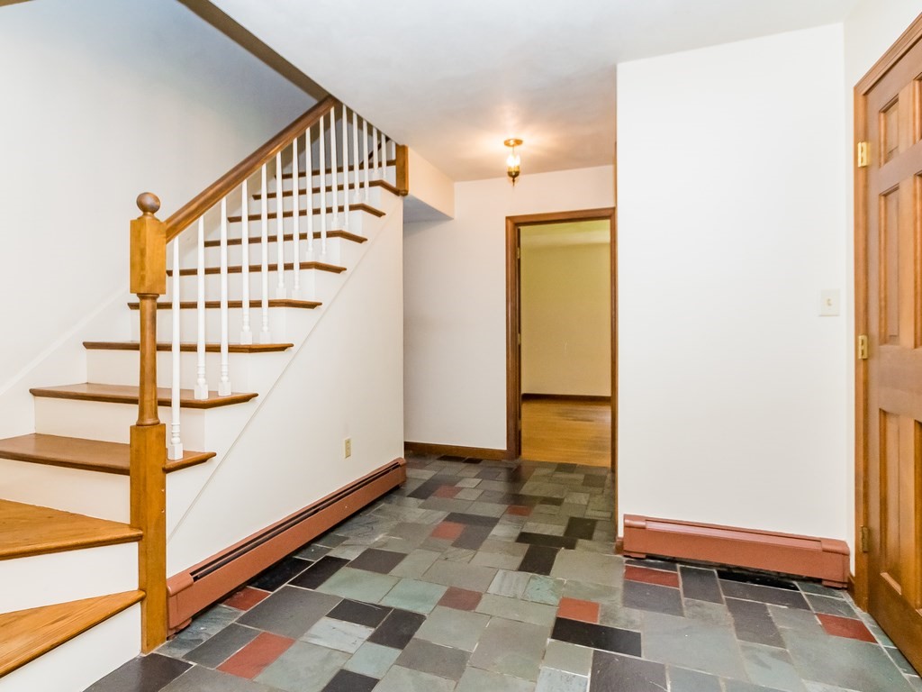 27 Gunnison Road Boxford, MA 01921 - Photo 6 of 40