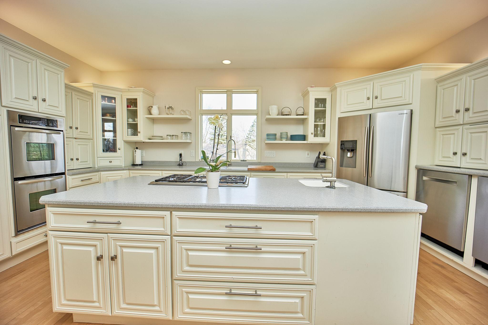 966 Skyline Lane Southwest Rochester, MN 55902 - Photo 16 of 57 Gallery Image 16