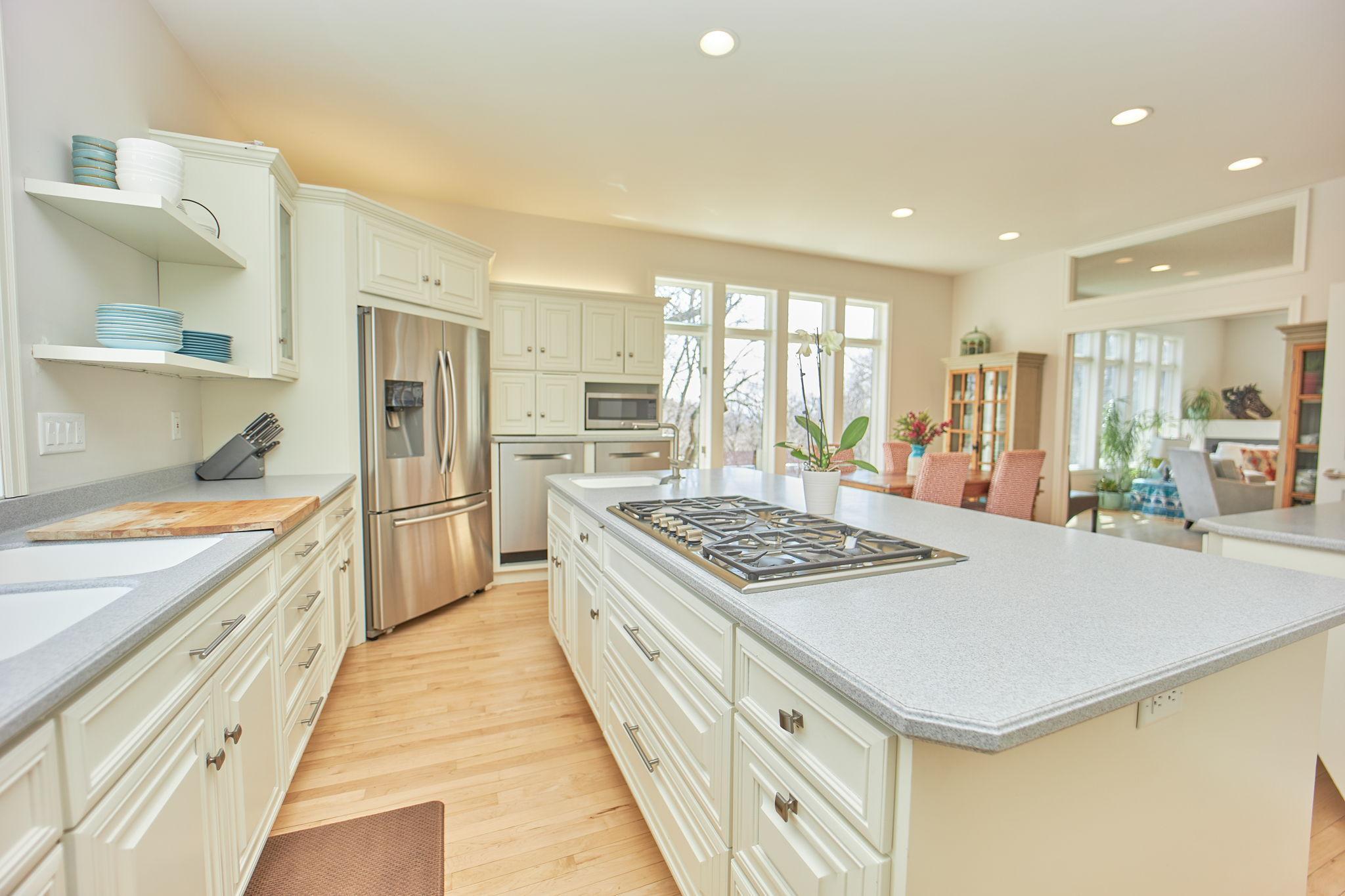 966 Skyline Lane Southwest Rochester, MN 55902 - Photo 18 of 57 Gallery Image 18