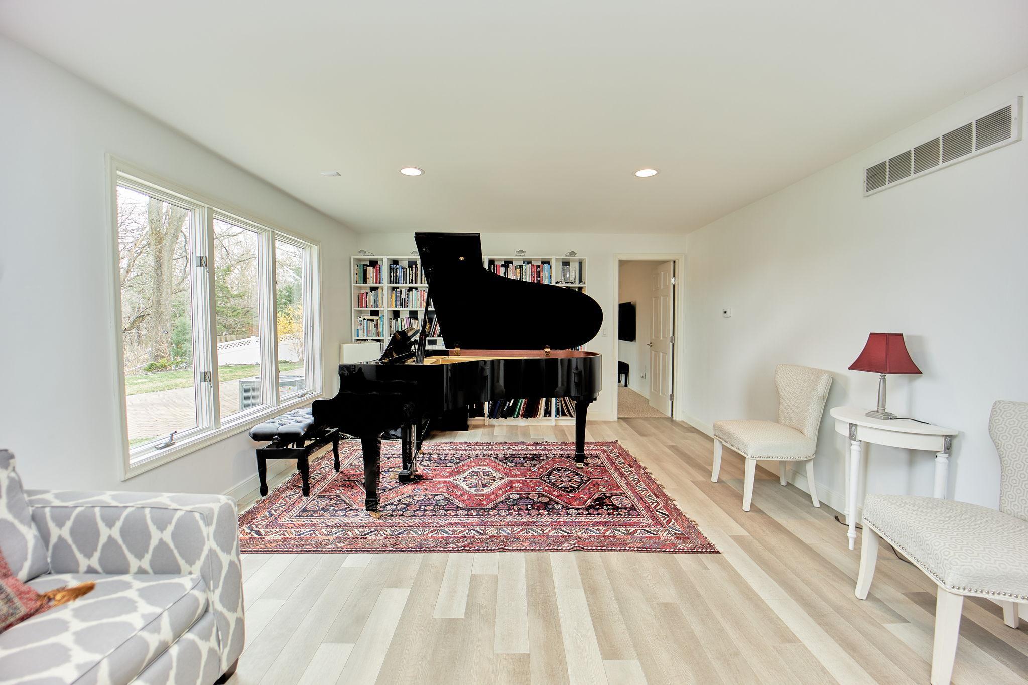 966 Skyline Lane Southwest Rochester, MN 55902 - Photo 36 of 57 Gallery Image 36