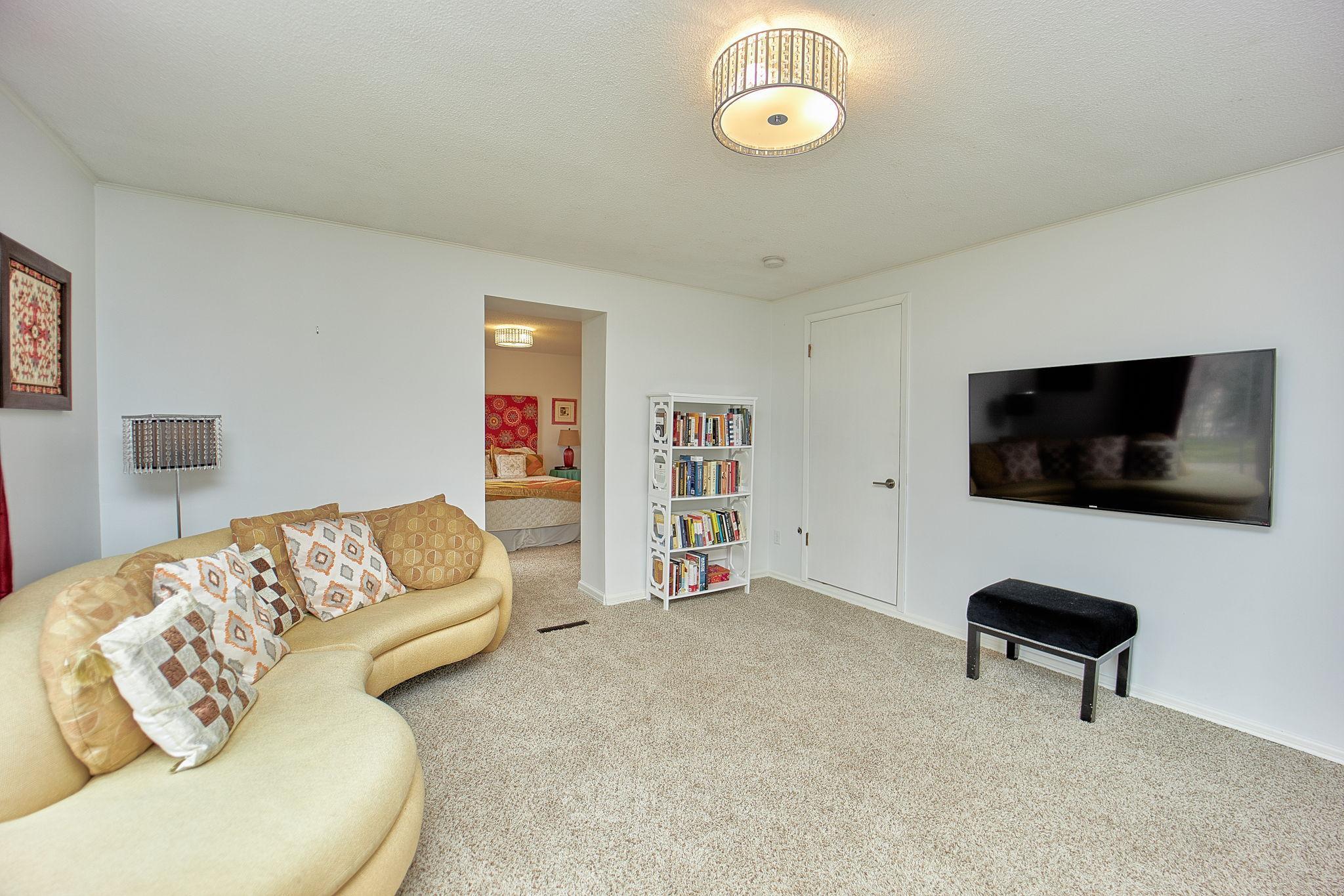 966 Skyline Lane Southwest Rochester, MN 55902 - Photo 43 of 57 Gallery Image 43