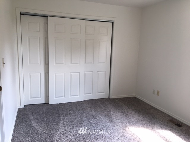 6416 Littlerock Road Southwest Tumwater, WA 98512 - Photo 11 of 15 Gallery Image 11
