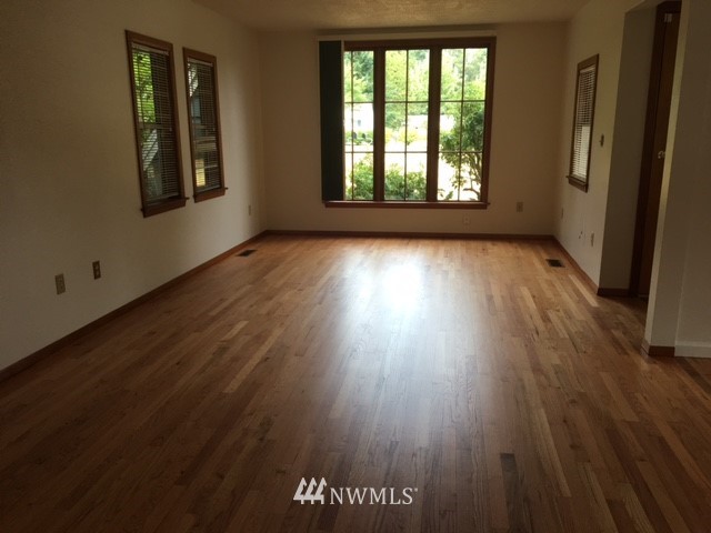 6416 Littlerock Road Southwest Tumwater, WA 98512 - Photo 10 of 15 Gallery Image 10
