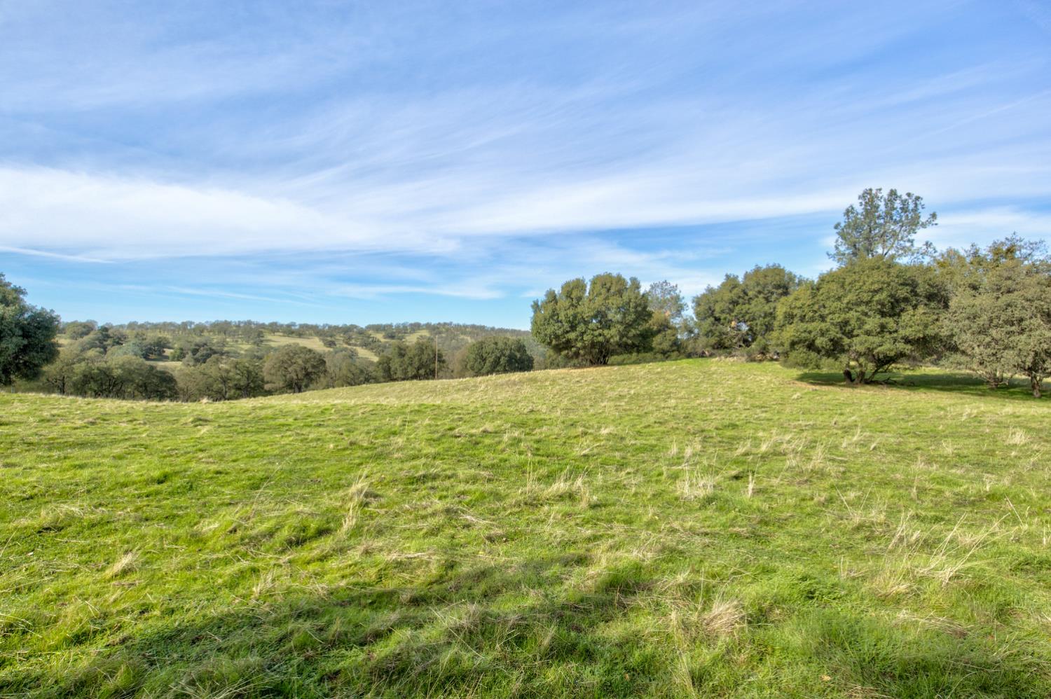 0 Latrobe Road Plymouth, CA 95669 - Photo 31 of 52 a view of an ocean and beach