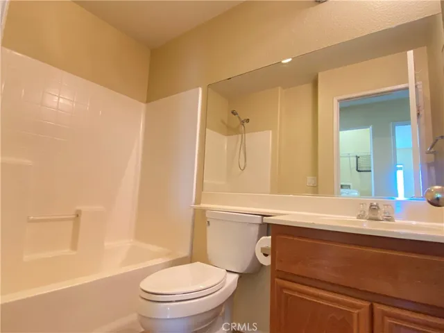 $2,250 | 15615 Lasselle Street, Unit 13, Moreno Valley, CA 92551