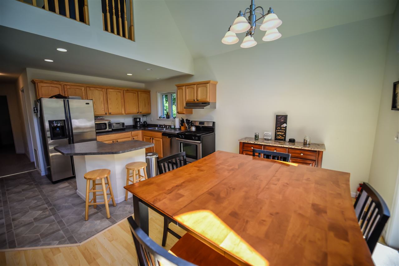 43 Howes Loop Wilmington, VT 05363 - Photo 5 of 28 Gallery Image 5
