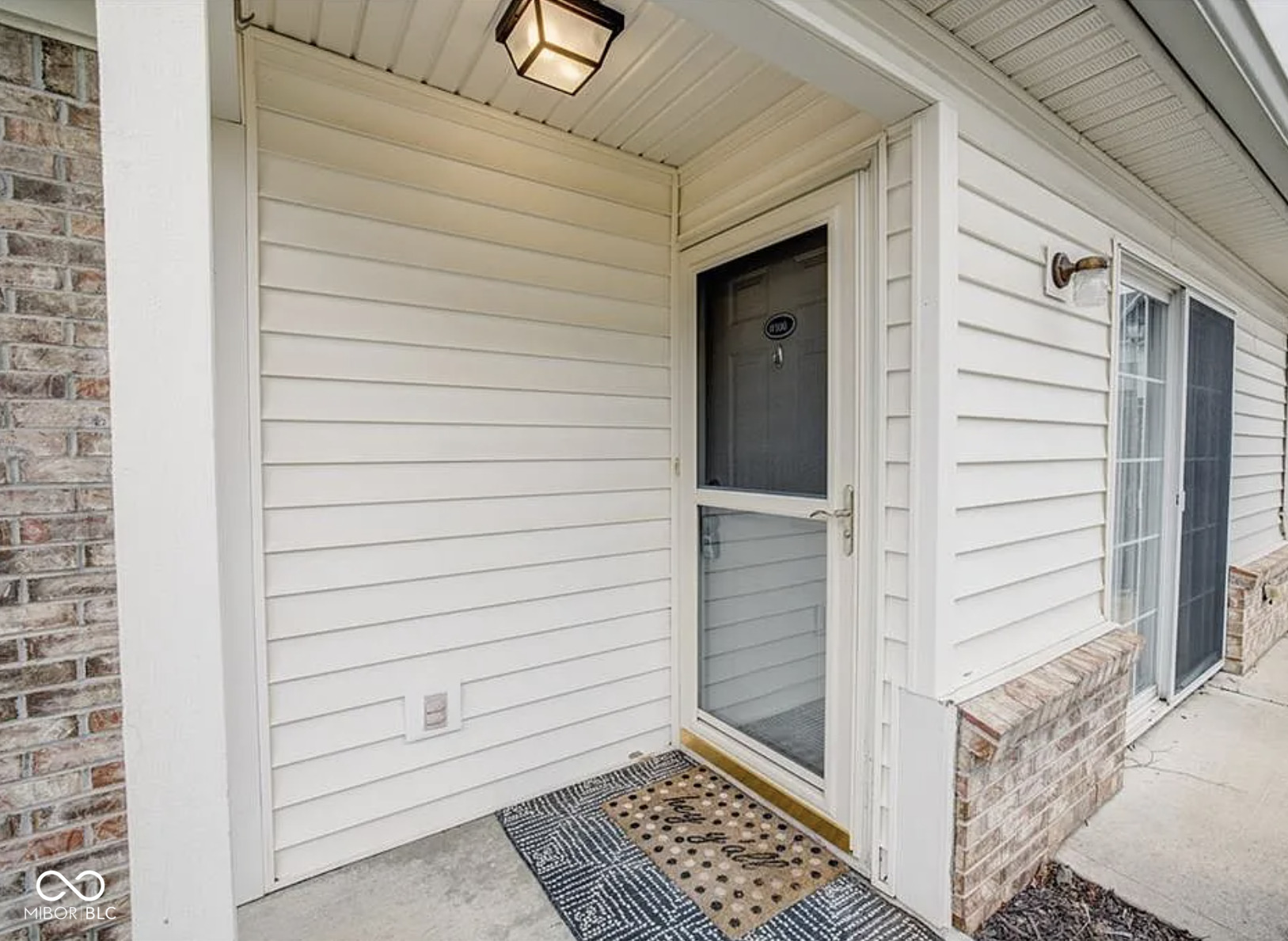 11475 Clay Court, Unit 100 Fishers, IN 46037 - Photo 2 of 31