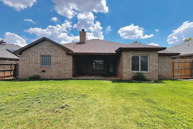 $2,400 | 5518 104th Street, Lubbock, TX 79424