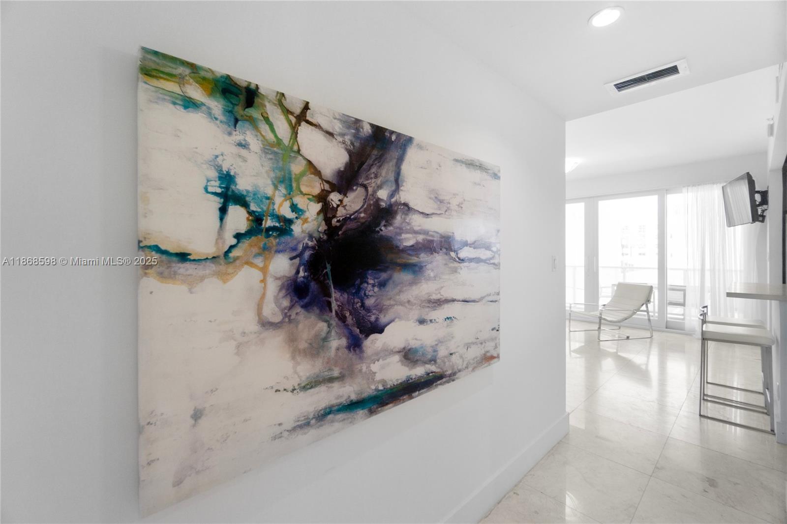 100 Lincoln Road, Unit PH14 Miami Beach, FL 33139 - Photo 23 of 33 a view of living room