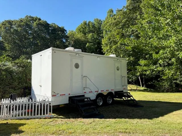 $1,899,000 | 145 East Pond Road, Nobleboro, ME 04555