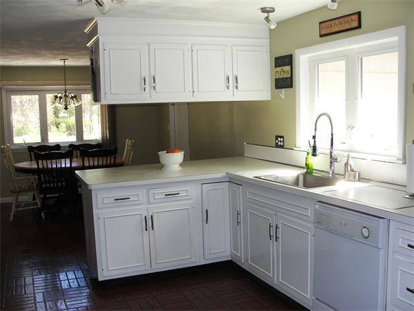 266 Alder Road Westwood, MA 02090 - Photo 3 of 22 Gallery Image 3