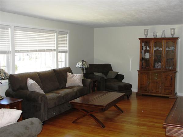 266 Alder Road Westwood, MA 02090 - Photo 10 of 22 Gallery Image 10