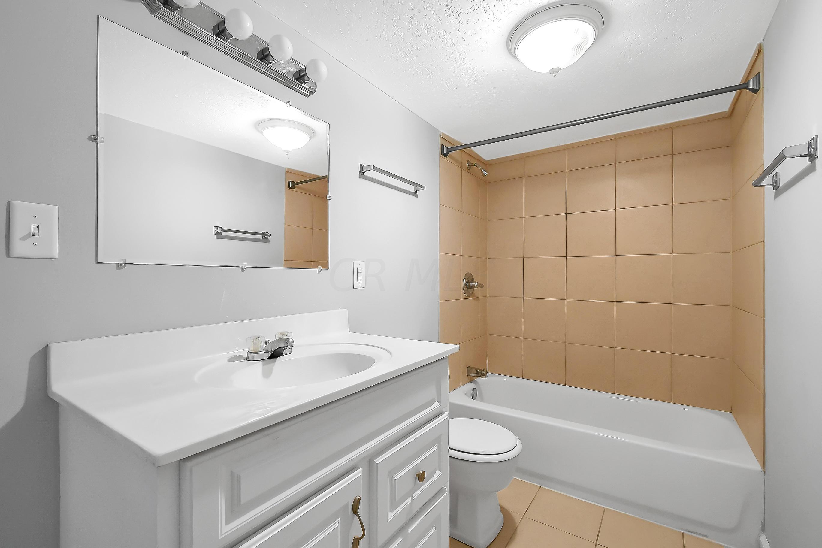 4805 Wilson Road Sunbury, OH 43074 - Photo 30 of 36 Gallery Image 30