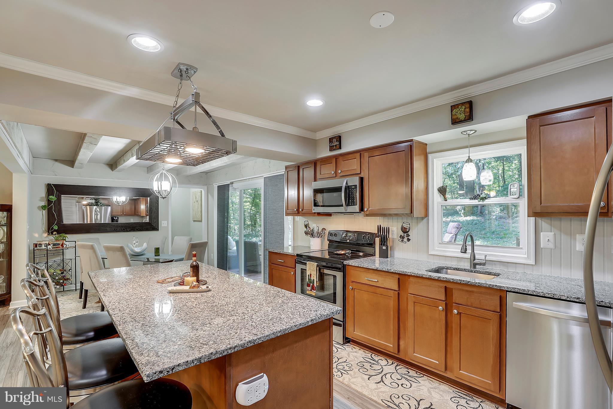 13930 Harrisville Road Mount Airy, MD 21771 - Photo 7 of 30 Large Granite Island