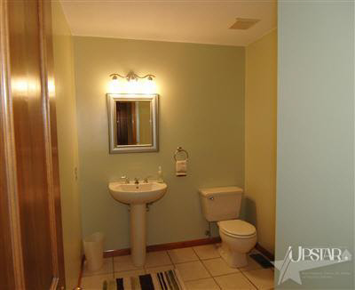 9225 Timber Ridge Court Fort Wayne, IN 46804 - Photo 15 of 30