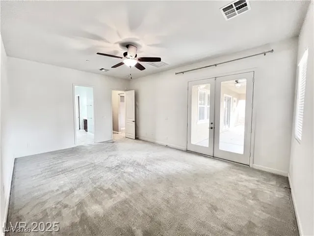 $2,550 | 2117 Thames View Street, Henderson, NV 89044