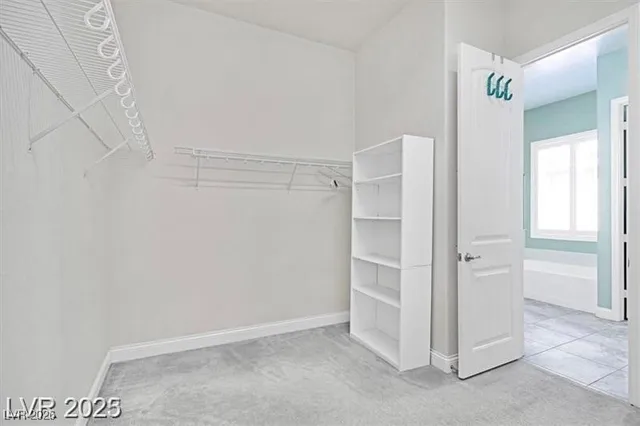 $2,550 | 2117 Thames View Street, Henderson, NV 89044