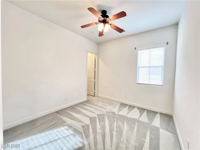 $2,550 | 2117 Thames View Street, Henderson, NV 89044