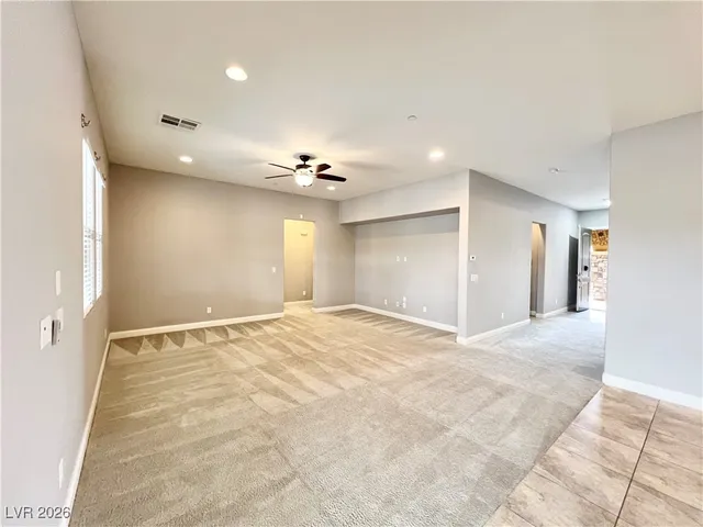 $2,550 | 2117 Thames View Street, Henderson, NV 89044