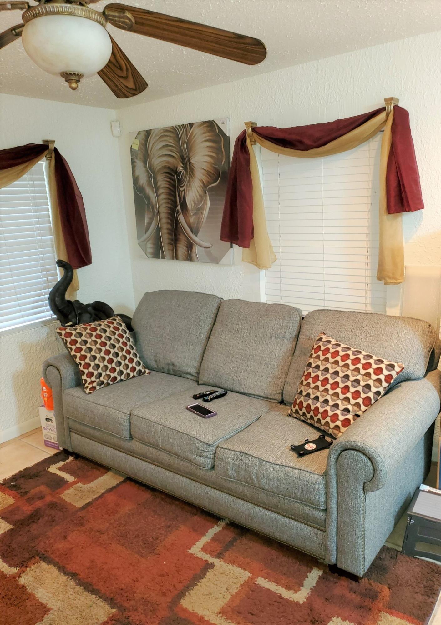 1573 West 17th Street Riviera Beach, FL 33404 - Photo 2 of 8 Living Room