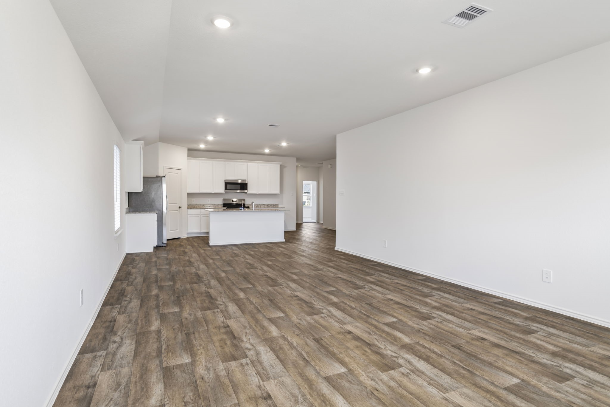 3723 Zoeys Way Fulshear, TX 77423 - Photo 14 of 40