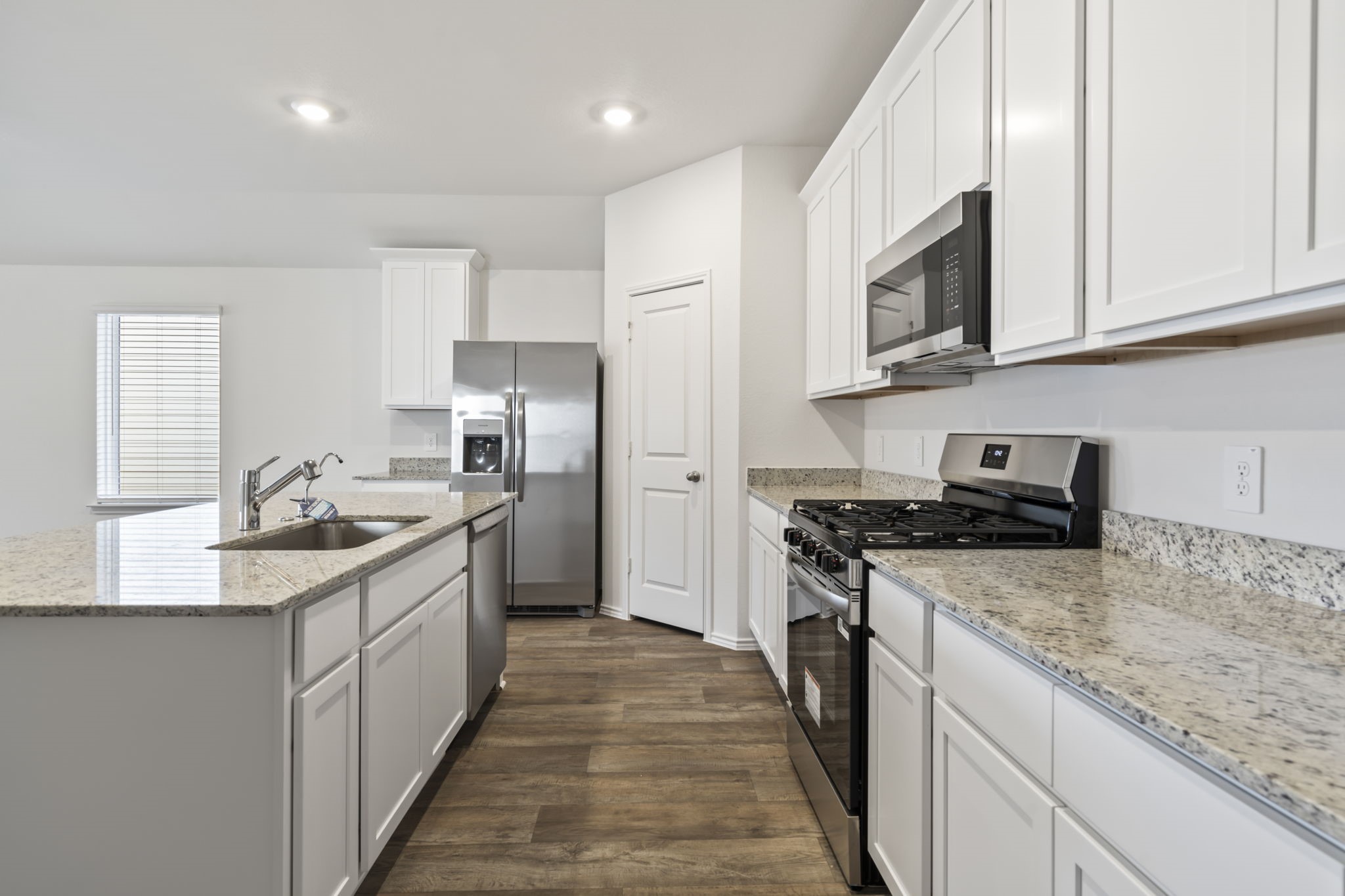 3723 Zoeys Way Fulshear, TX 77423 - Photo 24 of 40