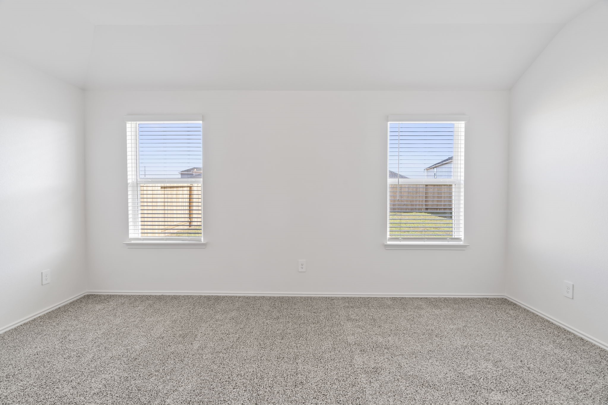 3723 Zoeys Way Fulshear, TX 77423 - Photo 5 of 40